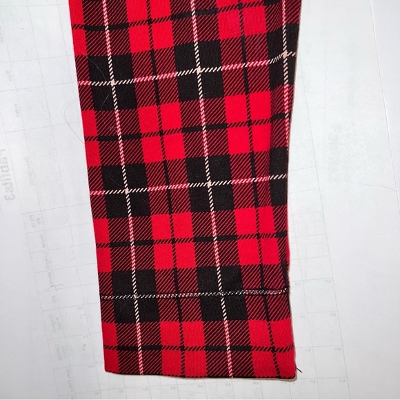Lauren Ralph Lauren sz S red & black plaid ruffle front long sleeve knit blouse - Picture 7 of 12